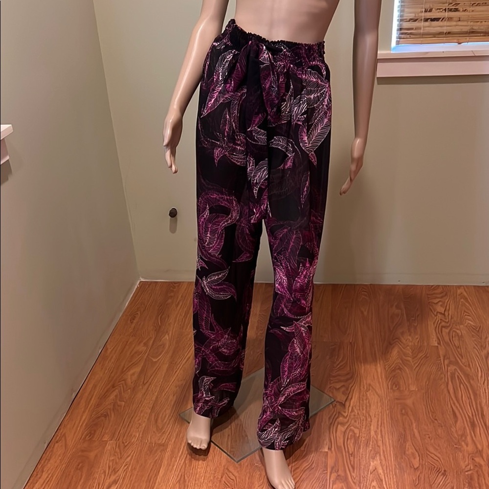 London Jeans Black and Pinks Feather Patterned Sheer Beach Pants Size 12